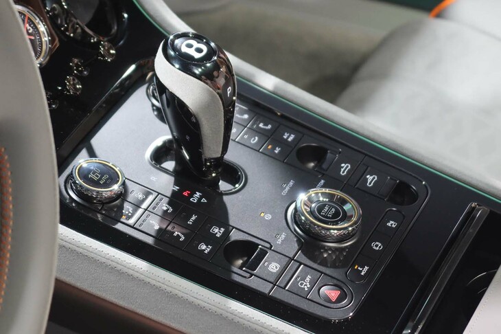 ベントレー・コンチネンタルGTCスピード（センターコンソール）