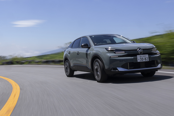 シトロエンC4マックス ハイブリッド