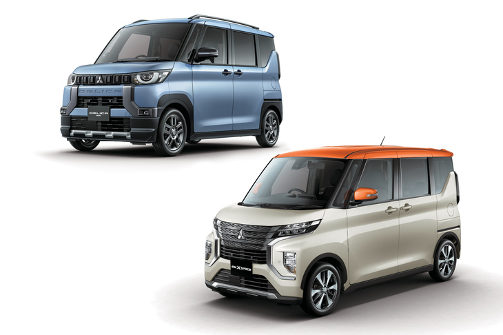 「デリカミニ」（写真左上）と、そのベースとなった「eKクロス スペース」（同右下）。