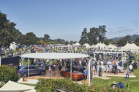 格調高いゴルフリゾート、クエイルロッジで開催される「ザ・クエイル・ア・モータースポーツ・ギャザリング」。写真はベントレーの創立100周年を祝った2019年の会場風景。