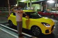 現行型「スイフトスポーツ」は、2017年9月に登場。新型プラットフォームの採用やワイド化され3ナンバーとなったボディーなどが話題を呼んだ。2020年5月に一部改良を実施し、安全装備の充実などが図られている。