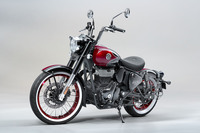 ロイヤルエンフィールドがボバースタイルの新型バイク「ゴアン クラシック350」を導入の画像