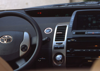 写真をクリックすると「起動スイッチ」と「シフトレバー」のアップが見られます。