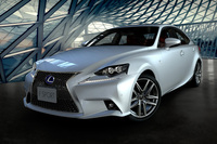 “Fスポーツ”仕様には専用のメッシュタイプ・スピンドルグリルなどが与えられる。
    