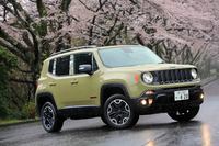 ジープ・レネゲード トレイルホーク