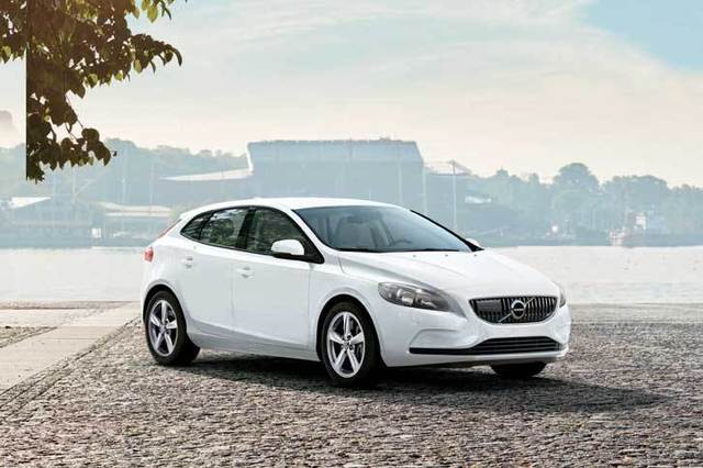 ボルボ V40 本体　自動車 ボルボが新型「V40」を発売 【ニュース】 - webCG