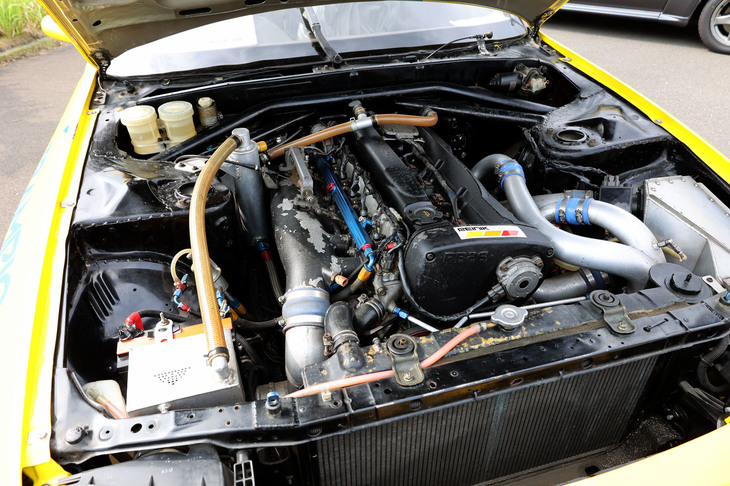 前出のBPカラーのグループA仕様「日産スカイラインGT-R」のエンジン。スープアップされ最高出力600PSといわれていた。