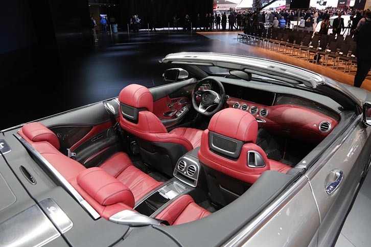 メルセデスAMG S63 4MATICカブリオレ エディション130