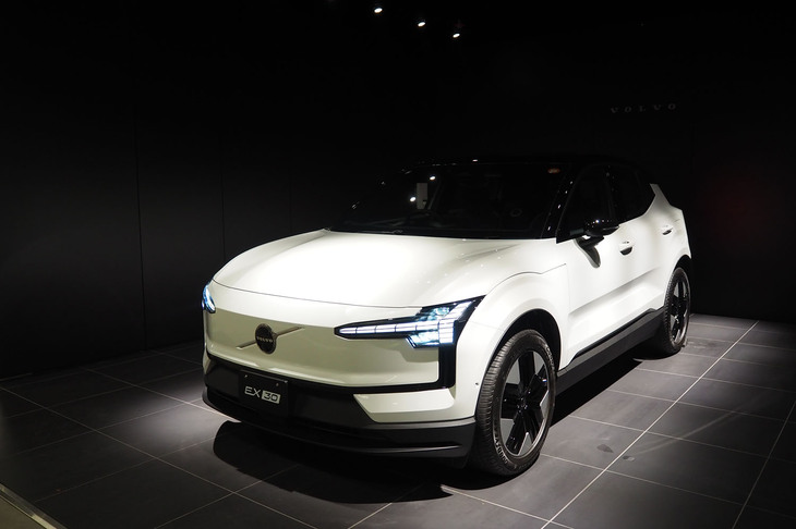 ボルボEX30プラス シングルモーター