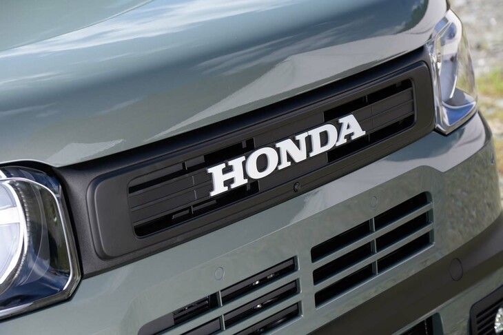 ホンダN-BOXジョイ ターボ 「アクティブフェイスパッケージ」装着車（フロントグリル）