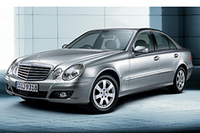 メルセデスEクラスに2.5リッターモデルが追加、特別仕様車も