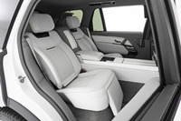 墨絵をモチーフにしたデザインが特徴　「レンジローバー」にわずか4台の限定モデルの画像