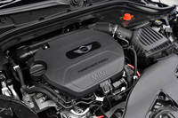 第1回：世界一クルマ好きといわれる国の最新モデル輸入車チョイ乗りリポート～個性派ぞろいのイギリス編～の画像