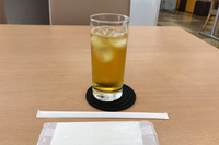 ホンダディーラーで出してもらったアイスティー。