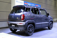 エントリーグレードの「ハイブリッドMX」。