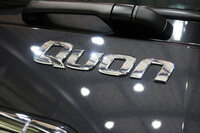 圧倒的なパワーと快適性、運転のしやすさを併せ持つ「クオンGW」。“根は優しくて力持ち”を地で行くキャラクターは、物流業界の課題克服を意識したものだった。