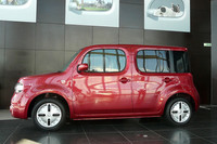 らしさはそのままに、新型「日産キューブ」発表の画像