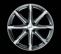 今回新たに開発された、新デザインのアルミホイール「MD8」。
    