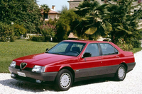 「アルファ164」
    