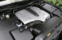 トヨタ・セルシオA仕様（6AT）【ブリーフテスト】の画像