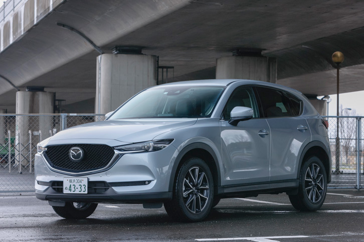 先代の「マツダCX-5」は世界約120カ国で累計140万台以上を販売、マツダの年間販売台数の約4分の1を占める基幹モデルだった。