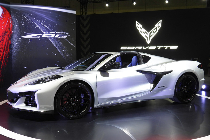 シボレー・コルベットZ06サントリーニエディション クーペ3LZ