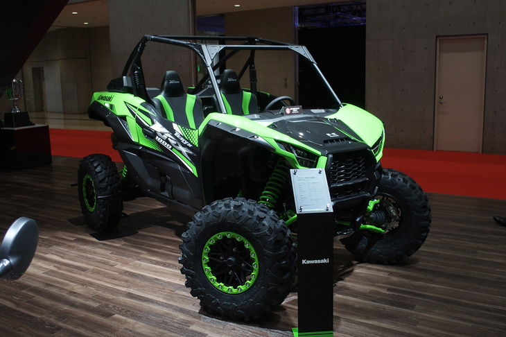 北米を中心に人気の高いスポーツ用オフロード四輪「TERYX KRX 1000」（海外向けモデル）が日本で初披露された。