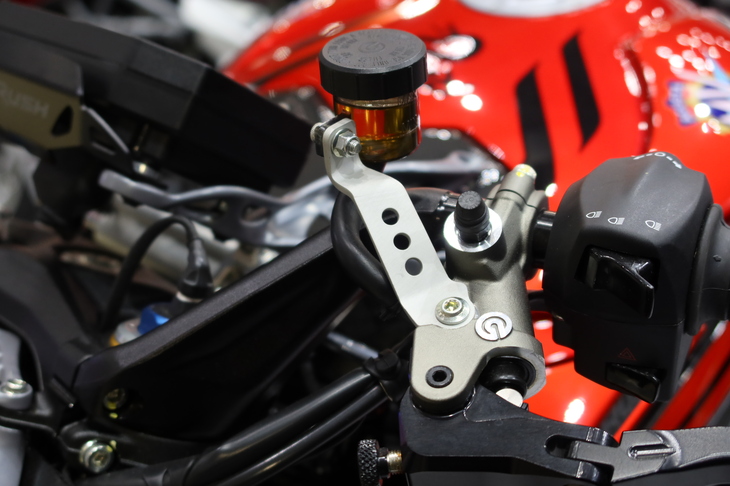 MVアグスタ・ラッシュ