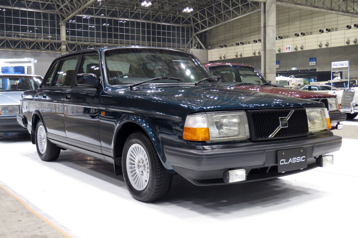 ボルボ240GLEセダン（1993年）／クラシックガレージ