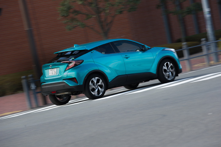 トヨタC-HR G-T