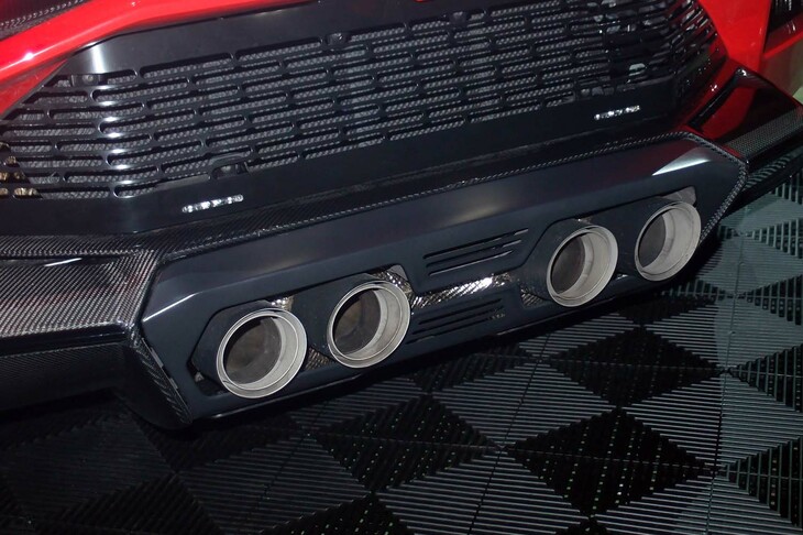 ランボルギーニ・カウンタックLPI800-4（エキゾーストパイプ）
