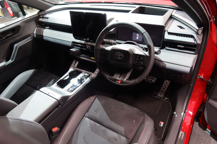 トヨタRAV4 GRスポーツ（インテリア）