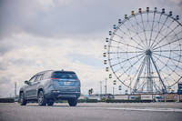 日本でも運転しやすいミドルクラスのSUVでありながら、堂々としたたたずまいの「ジープ・コマンダー」。しかも7人が乗れるという、貴重なキャラクターである。