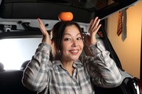 ランチを済ませて元気一杯の筆者。さあ、「Dyson V7 Car＋Boat」とともに愛車をピカピカにするぞ！