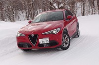 アルファ・ロメオ・ステルヴィオ ファーストエディション