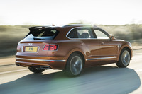 「ベントレー・ベンテイガ」のハイパフォーマンスモデル登場の画像