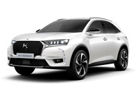 「DS 7クロスバック」に栗毛色のレザーを採用した特別仕様車