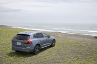 ボルボXC60 D4 AWDインスクリプション