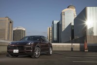 今回のテスト車は「カイエン クーペ」のベーシックグレード。車両本体価格1135万6481円に、およそ250万円分のオプションが装着されていた。