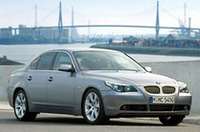 
	8年ぶりにフルモデルチェンジを果たした新型「5シリーズ」
	 