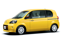 「トヨタ・ポルテF“a la mode Deux”」
    