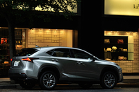 レクサスNX300h“バージョンL”（4WD/CVT）【試乗記】の画像