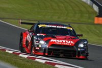 第1戦の岡山に続いて、富士でも勝利を手にしたNo.1 MOTUL AUTECH GT-R。2016年のタイトル獲得に向けて、順調な滑り出しをみせる。
