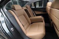 BMW740i（FR/6AT）【ブリーフテスト】の画像