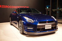 日産、足まわりを中心に「GT-R」の走りを強化の画像