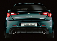 「ジュリエッタ クアドリフォリオ ヴェルデ 105thアニバーサリーエディション」のリアビュー。
    