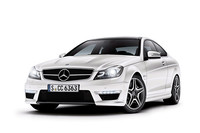 「C63 AMGクーペ」