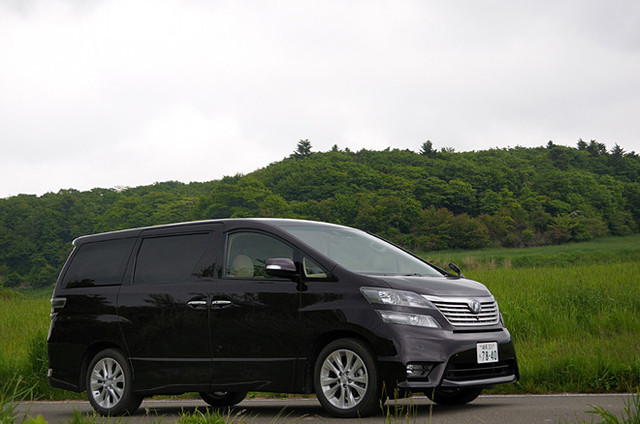 トヨタ・ヴェルファイア 3.5Z“Gエディション”（FF/6AT）【ブリーフ
