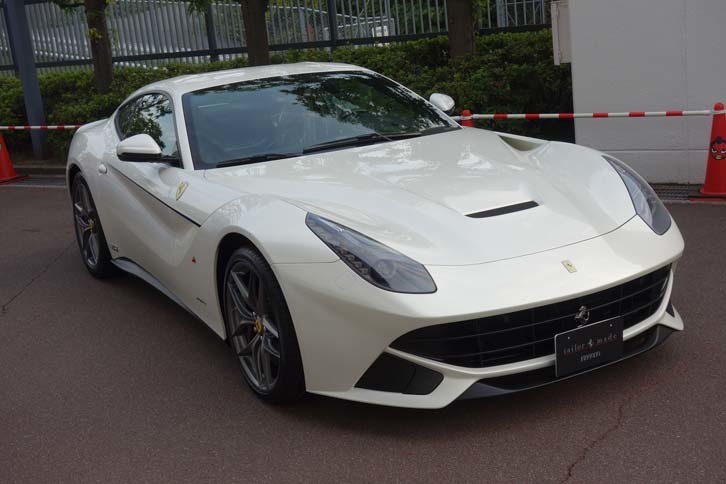 F12ベルリネッタ 70周年記念テーラーメイド車両 デザイン番号♯52 THE GTO