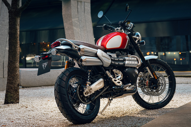 スクランブラー1200XCゴールドラインエディション